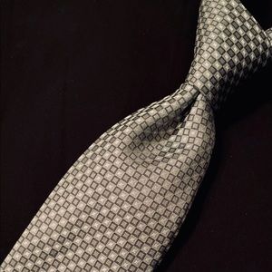 Saks Fifth Avenue 100% Silk Tie